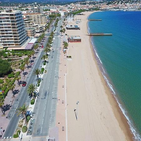 Appartement Au Lagon Bleu A Frejus, Garage, Tennis & Piscine 1200 M2 Exterior foto