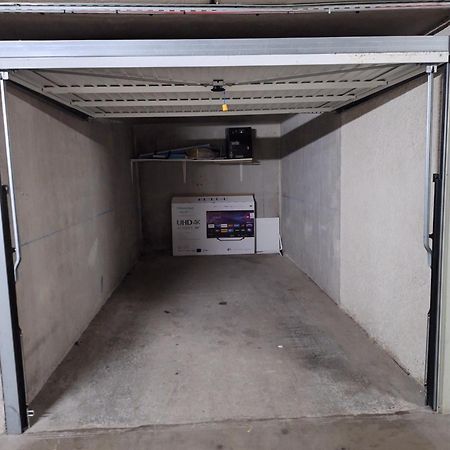 Appartement Au Lagon Bleu A Frejus, Garage, Tennis & Piscine 1200 M2 Exterior foto